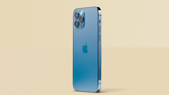 So sánh Galaxy S21 Ultra và iPhone 12 Pro Max: Thiết kế