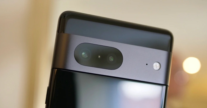 So sánh Phone 12 Pro Max và Google Pixel 7 về camera 