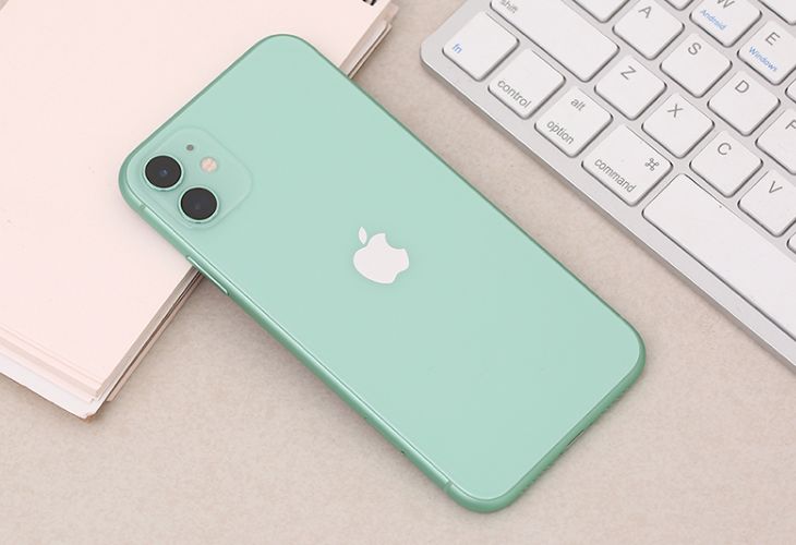 Nên mua iPhone 11 vì giá rẻ