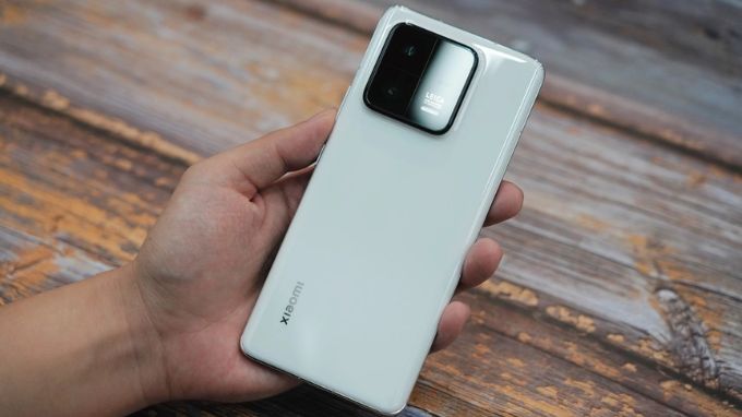 xiaomi 13 pro thiết kế