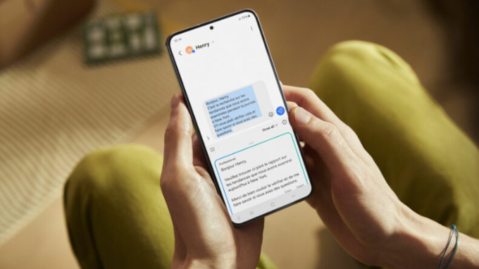 Tính năng Chat Assistant trên Galaxy S24