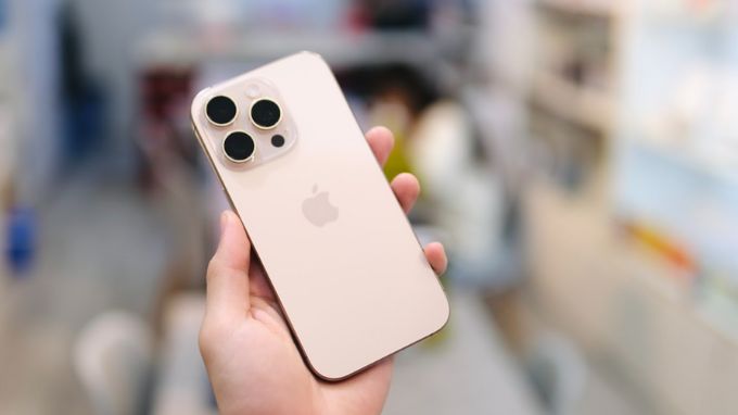 iPhone 16 Pro 256GB cũ thiết kế