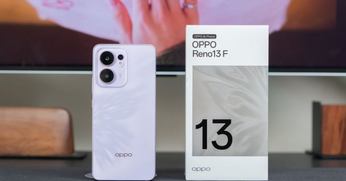 pin Oppo Reno 13F và Samsung Galaxt S24 FE