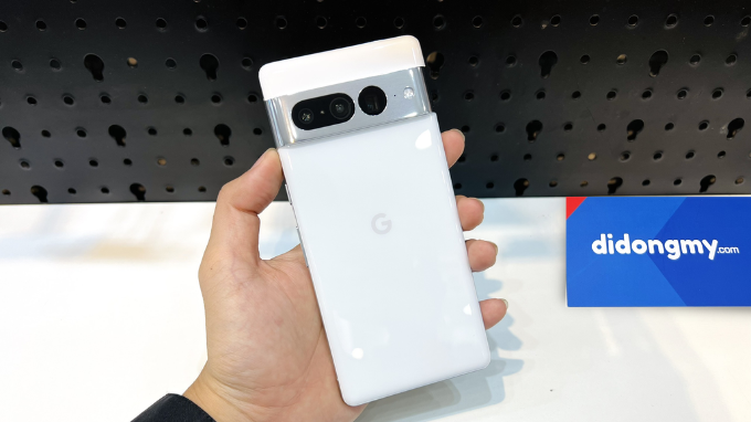 Pixel 7 Pro gây hấp dẫn với thiết kế cá tính, năng lực khá mạnh mẽ