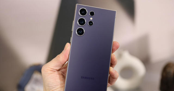 Samsung Galaxy S24 Ultra 5G 512GB CTY trọng lượng