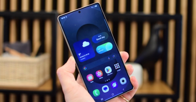 Nên mua Redmi Note 14 hay Galaxy A16 kích thước màn hình