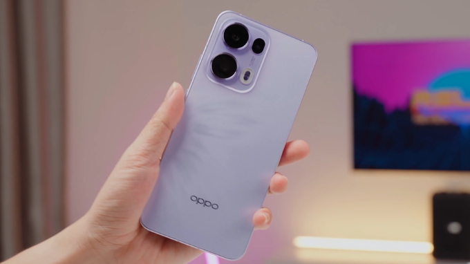 OPPO Reno13 Pro màu tím xứng danh điện thoại màu sắc ấn tượng nhất 2025