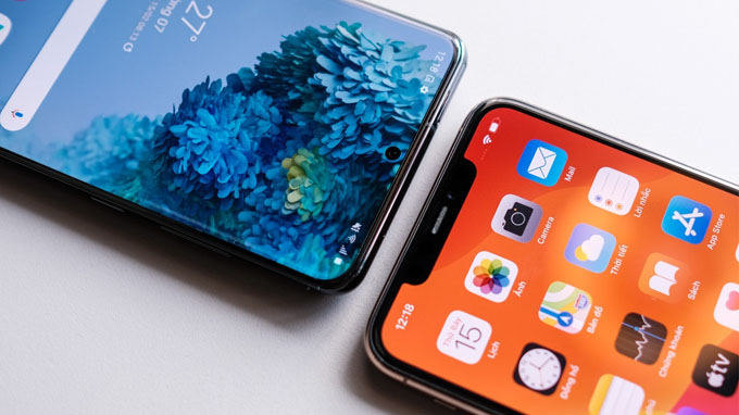 Bạn chọn màn hình tai thỏ trên iPhone 11 Pro hay màn hình nốt ruồi trên Galaxy S20 Ultra