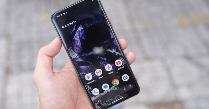 Giá Google Pixel 8 bao nhiêu và màn hình