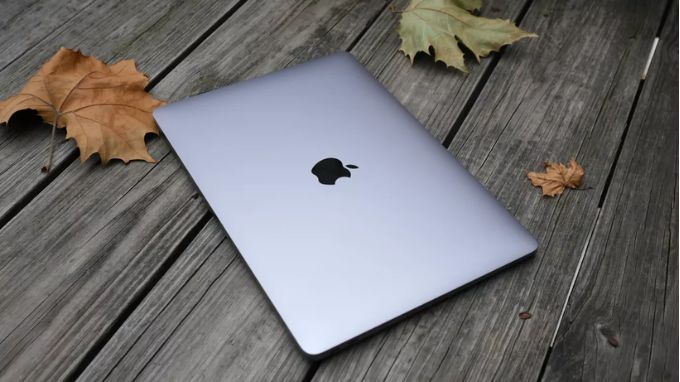 pin của MacBook Air và MacBook Pro