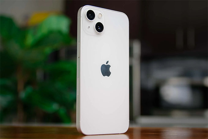 iPhone 15 so với iPhone 13