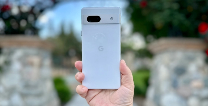 Ai nên nâng cấp lên Google Pixel 7a: mua tại Di động Mỹ