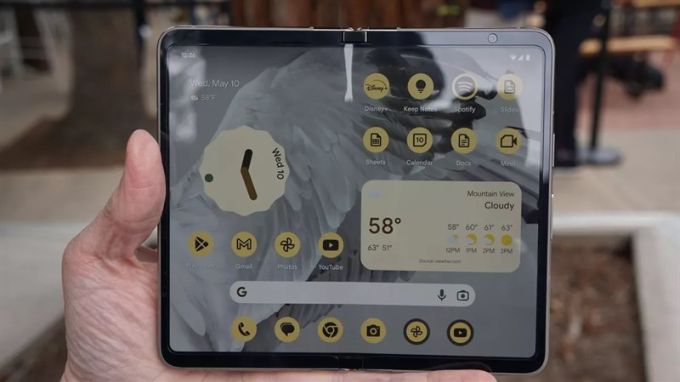 Google Pixel Fold màn hình