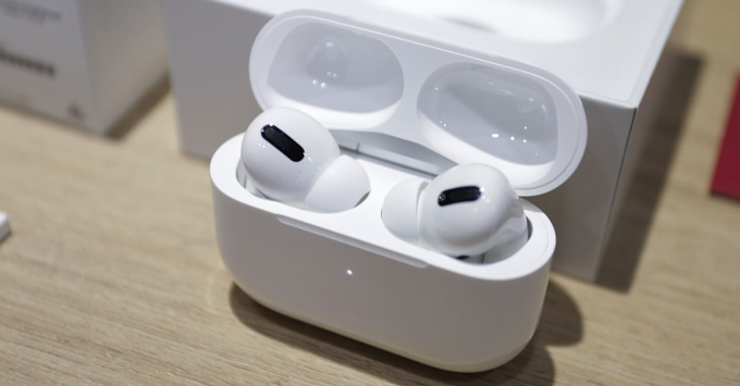 Pixel Buds Pro mới hay Air Pods Pro cũ về giá thành Air Pods Pro cũ