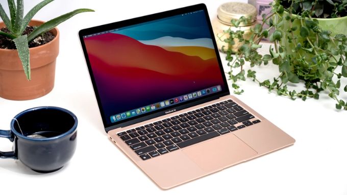 MacBook Air M1 (2020)