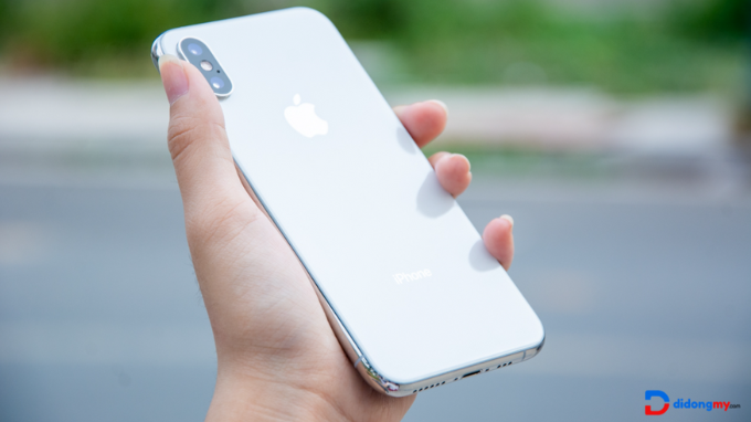 Thiết kế đẹp mắt, sang trọng của iPhone XS Max