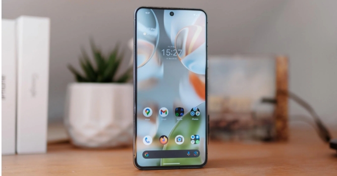 Đánh giá Google Pixel 9 về màn hình