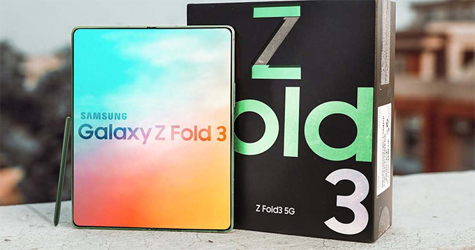 So sánh màn hình Galaxy Z Fold3 và Galaxy Z Fold2