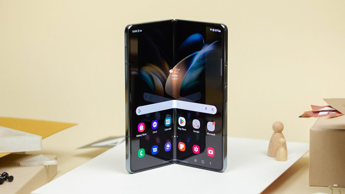 Samsung Galaxy Z Fold 5 có gì mới bản lề giọt nước