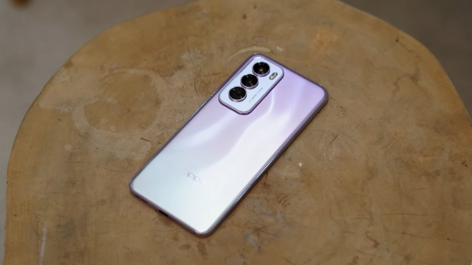 Oppo Reno 12 Pro mức giá xứng đáng