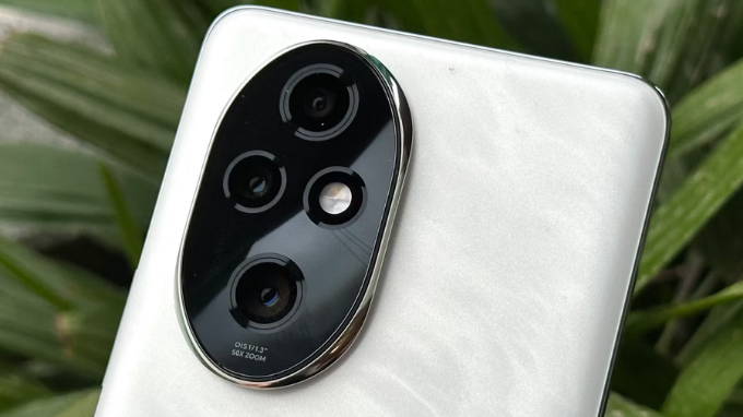 So sánh phần cứng camera Pixel 8a và Honor 200 Pro