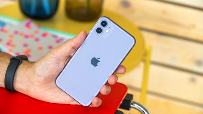 iPhone 11 sở hữu hệ thống camera kép mặt sau