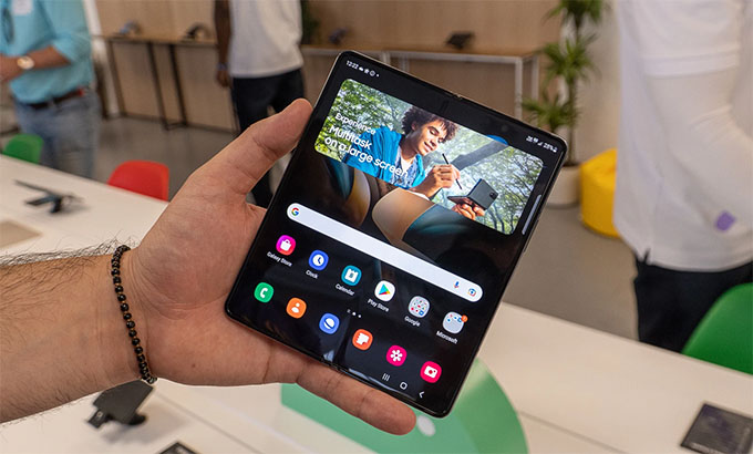 Galaxy Z Fold 4 mang đến khả năng đa nhiệm tốt