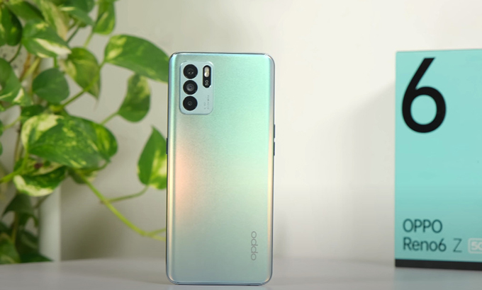 OPPO Reno 6Z với diện mạo thời thượng, trẻ trung.