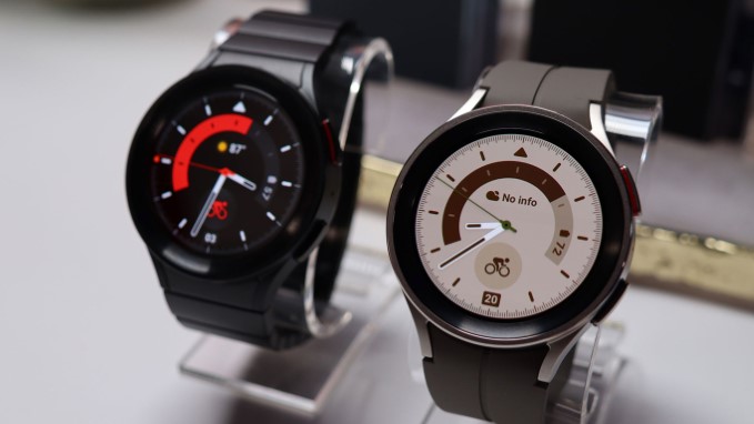 Galaxy Watch 5 và Galaxy Watch 5 Pro: Màn hình tràn viền ấn tượng