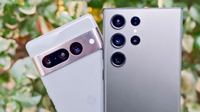 Google Pixel 8 Pro và Samsung Galaxy S23 Ultra hiệu năng