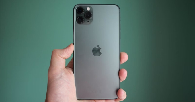 mua điện thoại cũ đáp ứng trong 2-3 năm iPhone 11 Pro Max