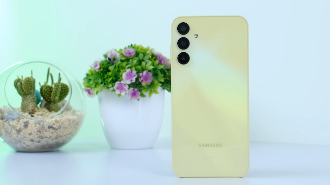 Samsung Galaxy A15 dành cho người già