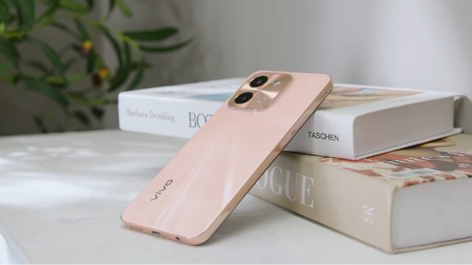 vivo Y28 cho người lớn tuổi 