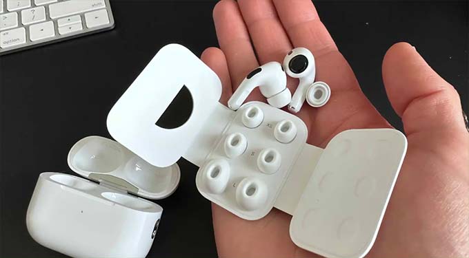 Bộ đệm tai trên AirPods Pro với 3 kích thước lớn, nhỏ, vừa