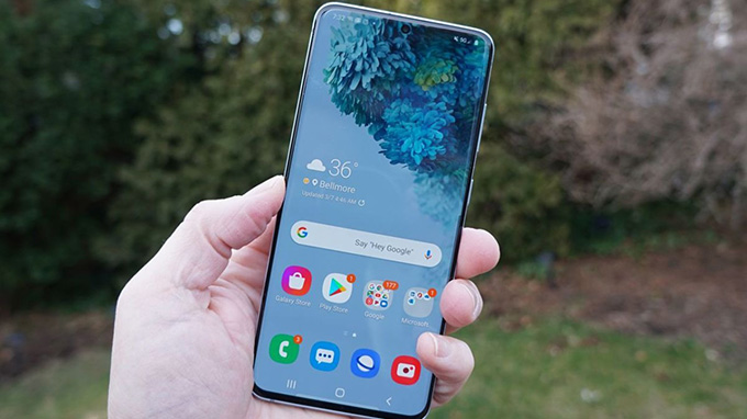 Samsung Galaxy S20 5G sở hữu camera đục lỗ