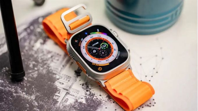 Apple Watch Ultra 2 và Apple Watch Ultra  màn hình