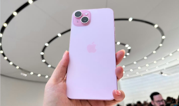 iPhone 15 Plus sẽ phù hợp với ai thích quay video