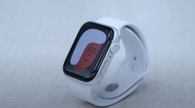 Apple Watch SE được trang bị tấm nền màn hình Retina LTPO OLED