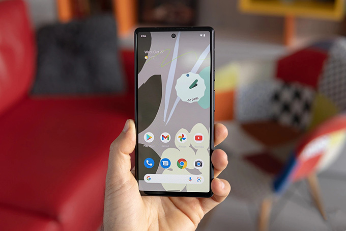 Google Pixel 6 sở hữu màn hình 6.4 inch nhưng có cùng độ phân giải