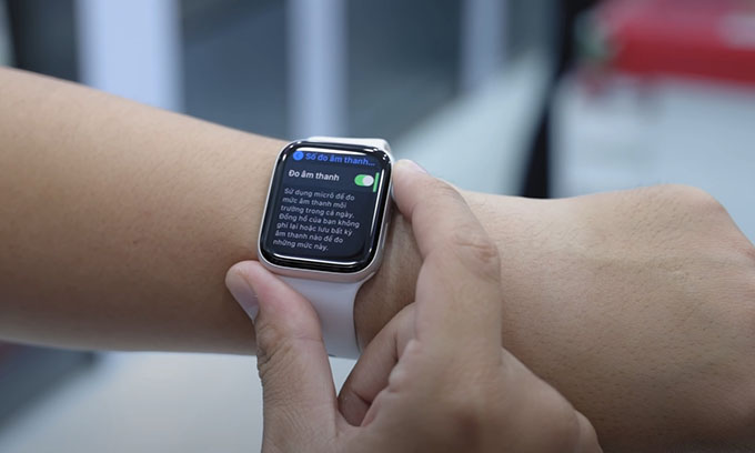  Apple Watch SE là chiếc đồng hồ thông minh với nhiều tính năng hữu ích