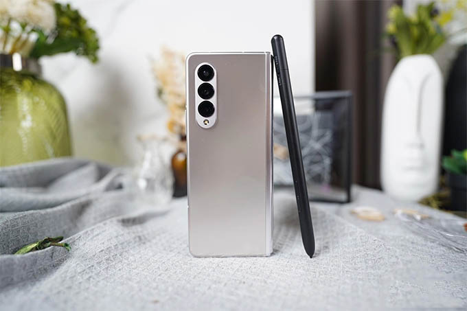 Samsung Galaxy Z Fold 4 sẽ không được trang bị khe cắm chứa bút S-Pen