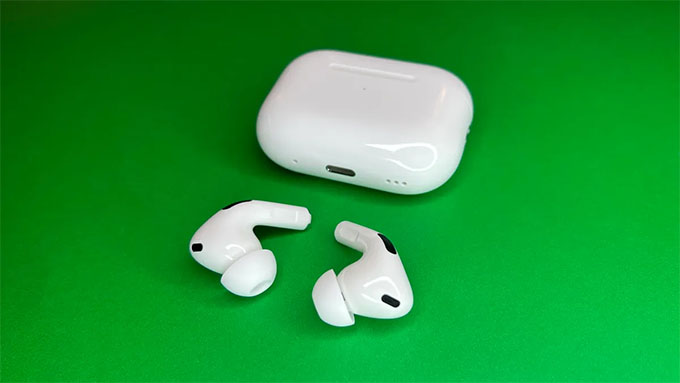 AirPods Pro 2 so với AirPods 3: Thiết kế và vỏ