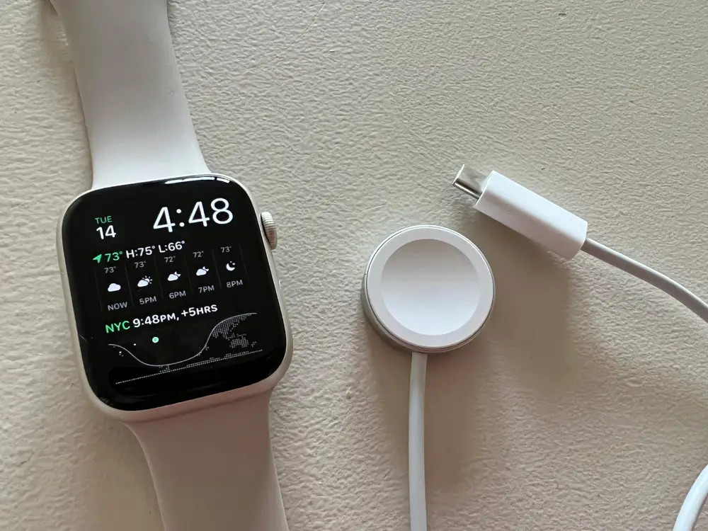 Sạc nhanh Apple Watch với từ tính USB-C