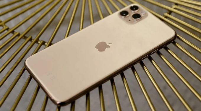 Có nên mua iPhone 11 Pro Max cũ vì thiết kế sang trọng