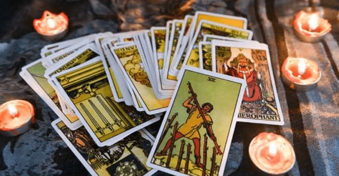 Câu hỏi thường gặp  xem Tarot trên Zalo