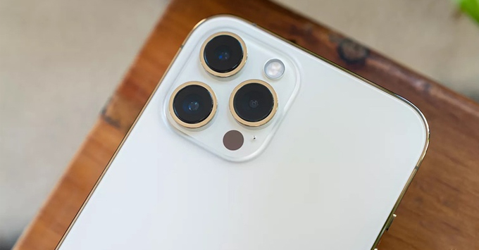 camera iPhone 12 Pro Max được đánh giá cao nhất