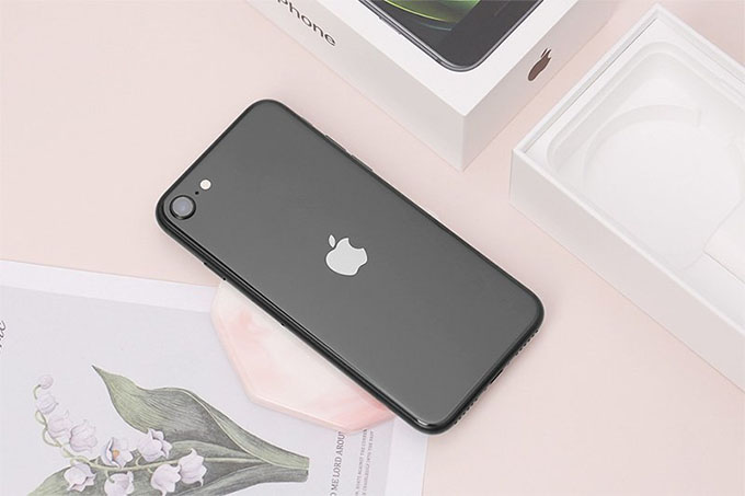 iPhone SE 2020 có còn đáng mua khi iPhone SE 3 sắp ra mắt?