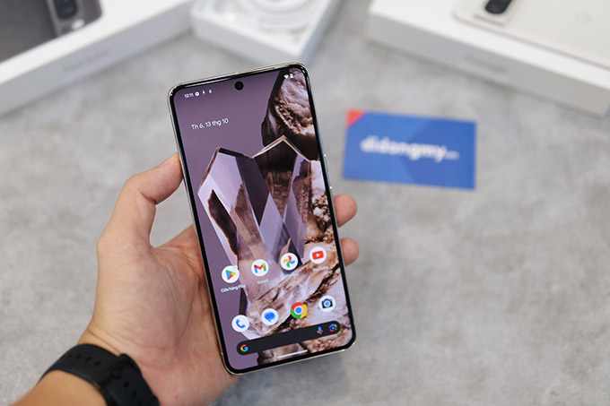 Một điểm cần lưu ý là Pixel 8 Pro đi kèm với UFS3.1