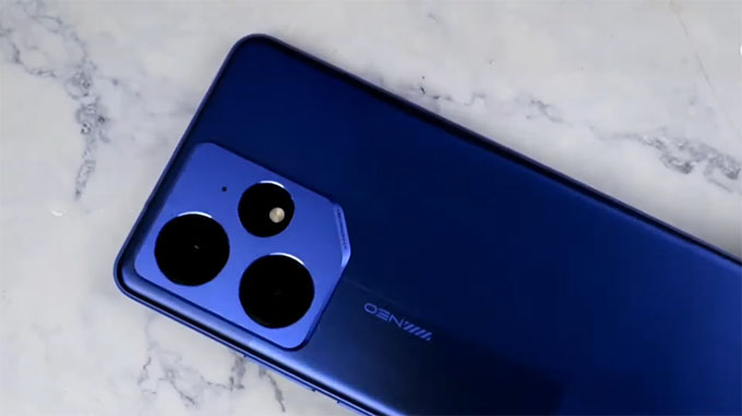 Realme Neo 7 có thiết lập camera kép đa năng